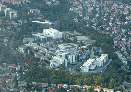 萨格勒布中央医学大学（英语：University Hospital Centre Zagreb）