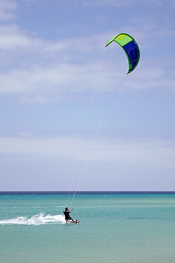 Kitesurfing