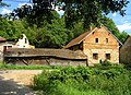Opuštěná stavení v Dolní Lomnici