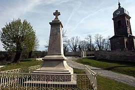 Le monument aux morts.