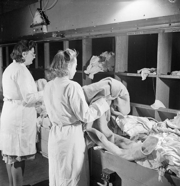 File:Laundry in Wartime- the work of Gleniffer Laundry, Catford, London, England, UK, 1944 D23408.jpg