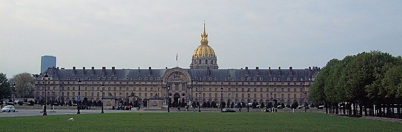 File:Les Invalides - Paris 2012-04-07.jpg