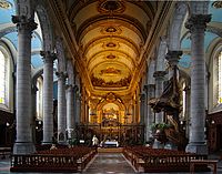 L'église Saint-André, vue de l'intérieur