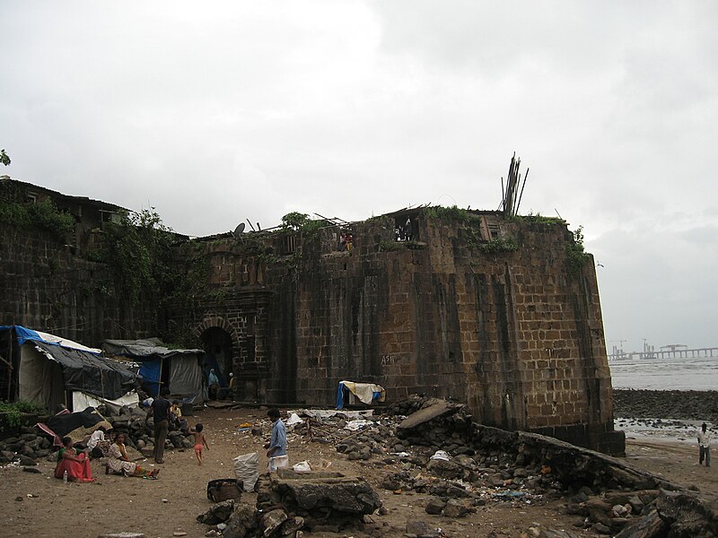 File:Mahim Fort 14.jpg