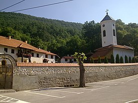 Le monastère de Vujan