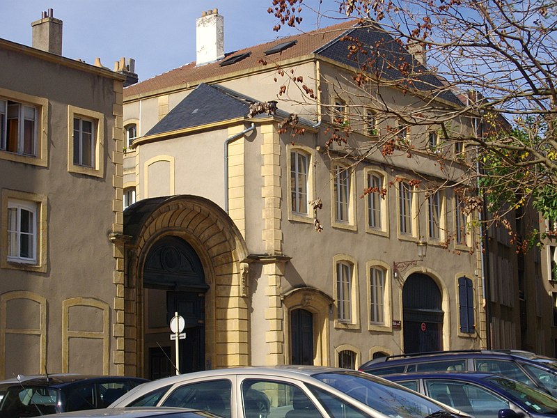 File:Metz - 14, rue du chanoine Collin.jpg