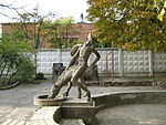 Памятник барону в г. Хмельницкий (Украина).