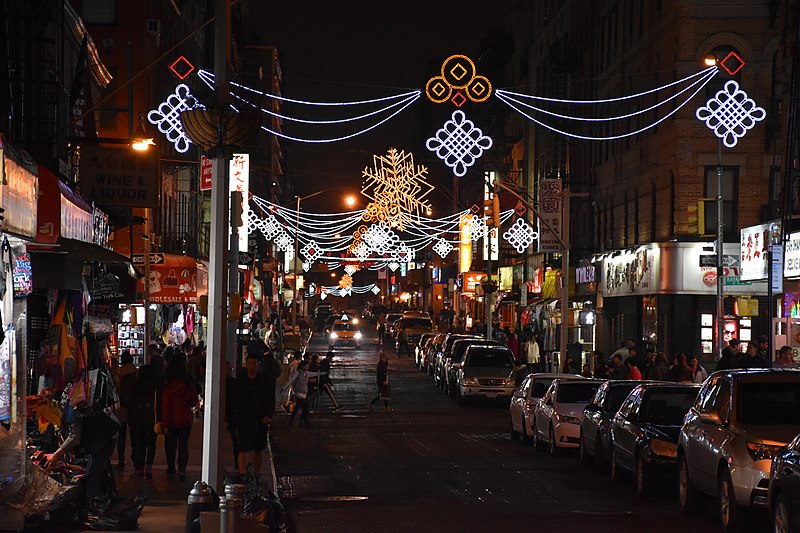 File:Mott Street Chinatown Manhattan at night 2.JPG