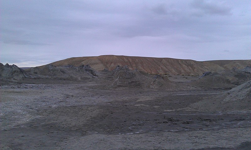 File:Mud Volcano, Azerbaijan 13.jpg