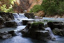 Travertine formations in Havasu Creek, Grand Canyon National Park National Park Service (48754079298).jpg