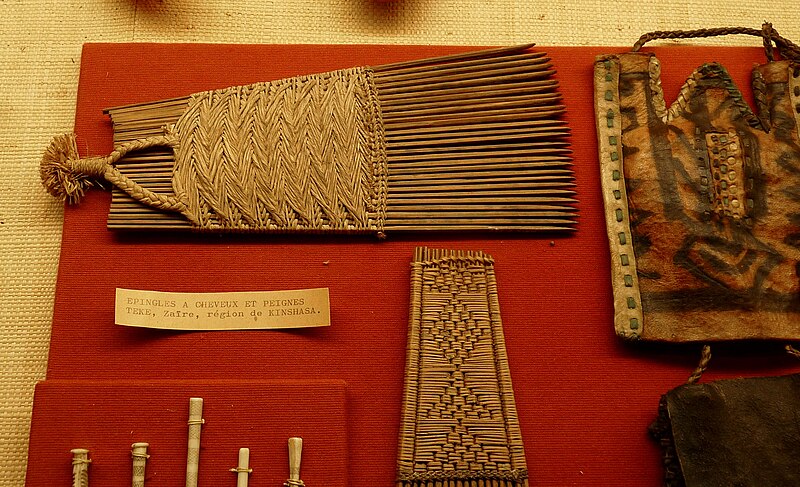 File:Objets Teke.jpg