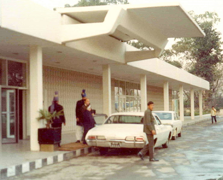 File:Oman 1973 - 74 (598311747).jpg