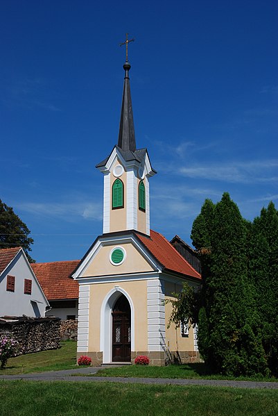 File:Ortskapelle sulzbach.JPG