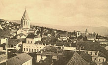 The Armenian quarters of Shusha - with the Ghazanchetsots Cathedral in the background - in the early 20th century, before their destruction by Azerbaijani military units in 1920 OudSjoesji.jpg