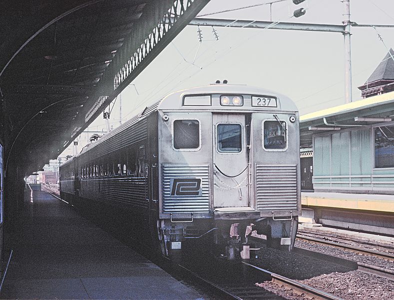 File:PC Silverliner 237 ready to depart Wilmington, DEL. Station April 13 , 1969 (25651220372).jpg