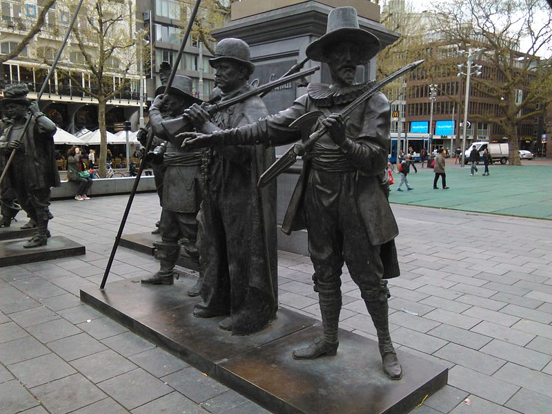 File:Rembrandtplein, Amsterdam, The Nightwatch, 20150425d.jpg