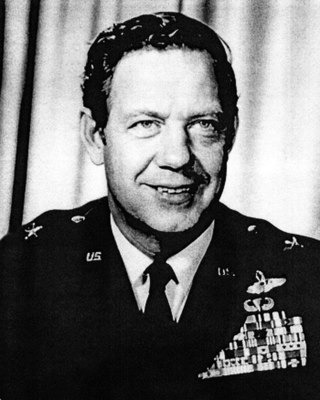 <span class="mw-page-title-main">Robert F. Titus</span> Brigadier General in the United States Air Force