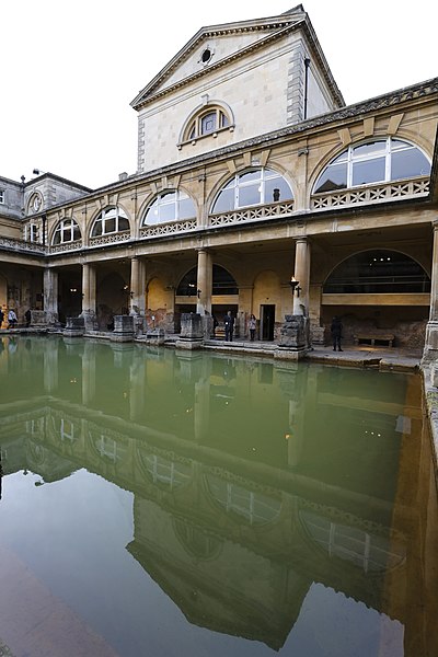 File:Roman Baths, Bath, South West England, England, Britain, UK, United Kingdom, United Kingdom of Great Britain and Northern Ireland (41176937582).jpg