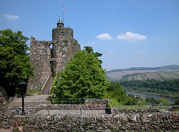 Ruine der Saarburg