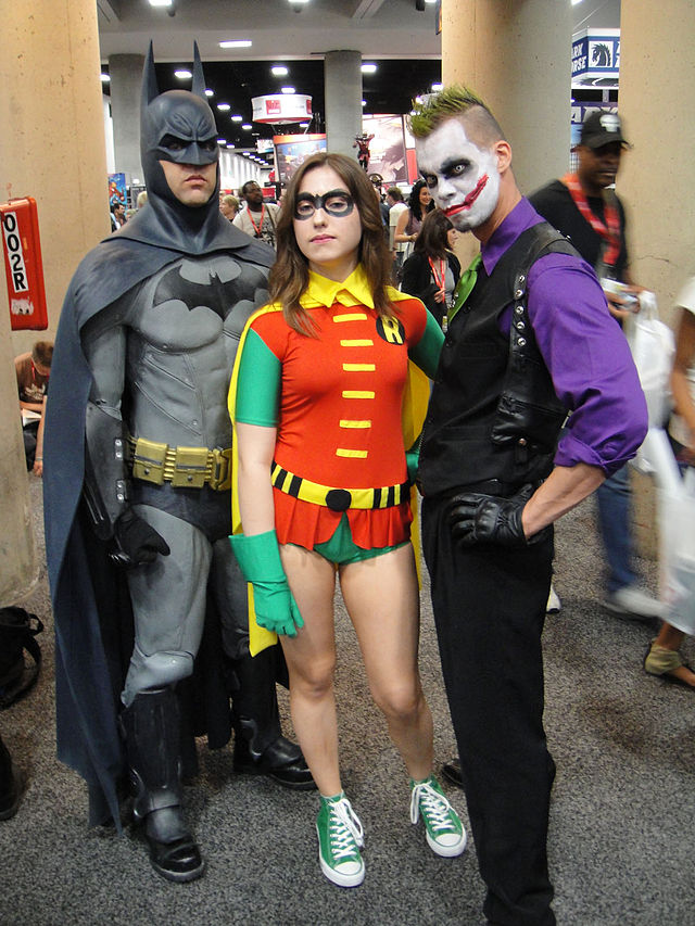 File:San Diego Comic-Con 2011 - Batman, Robin, and Joker.jpg - Wikimedia  Commons