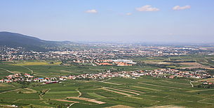 Sooss in the foreground, the Martinek barracks complex in the center of the picture and Baden near Vienna in the background