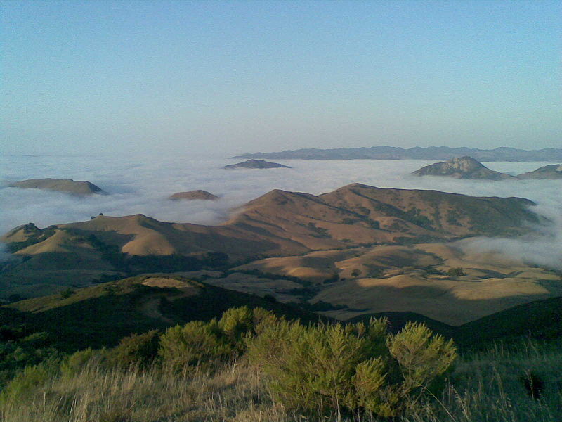 File:Sta Lucia range near Sta Margarita.jpg