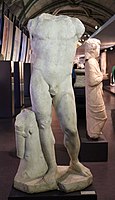 Statua di apollo in marmo, II secolo.jpg