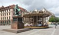 Place Gutenberg avec statue et carrousel de Gutenberg
