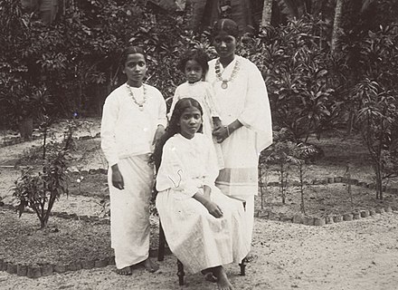 Saint Thomas Syrian Christian women of Kerala in India in their traditional attire, Chattayum Mundum (1912)