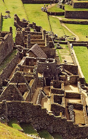 Temple of the Sun, Machu Picchu, Peru - panoramio (1).jpg