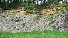 Де La Beche Unconformity в Vallis Vale в Somerset.jpg 