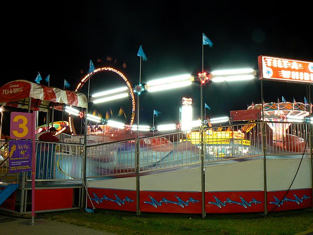 A Tilt-A-Whirl