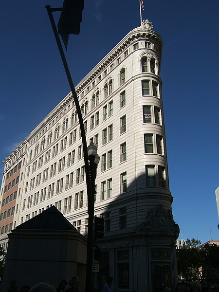 Lionel J. Wilson/Broadway Building at 150 Frank H. Ogawa Plaza