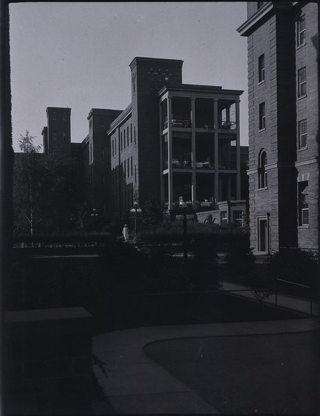 File:Toronto General Hospital (I0001680).tif