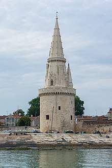 Tour Lanterne août 2015 La Rochelle Charente Maritime.jpg