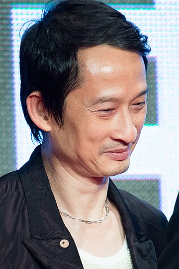 File:Tran Anh Hung "International Competition Jury" at Opening Ceremony of the 28th Tokyo International Film Festival (22453104525) (cropped).jpg