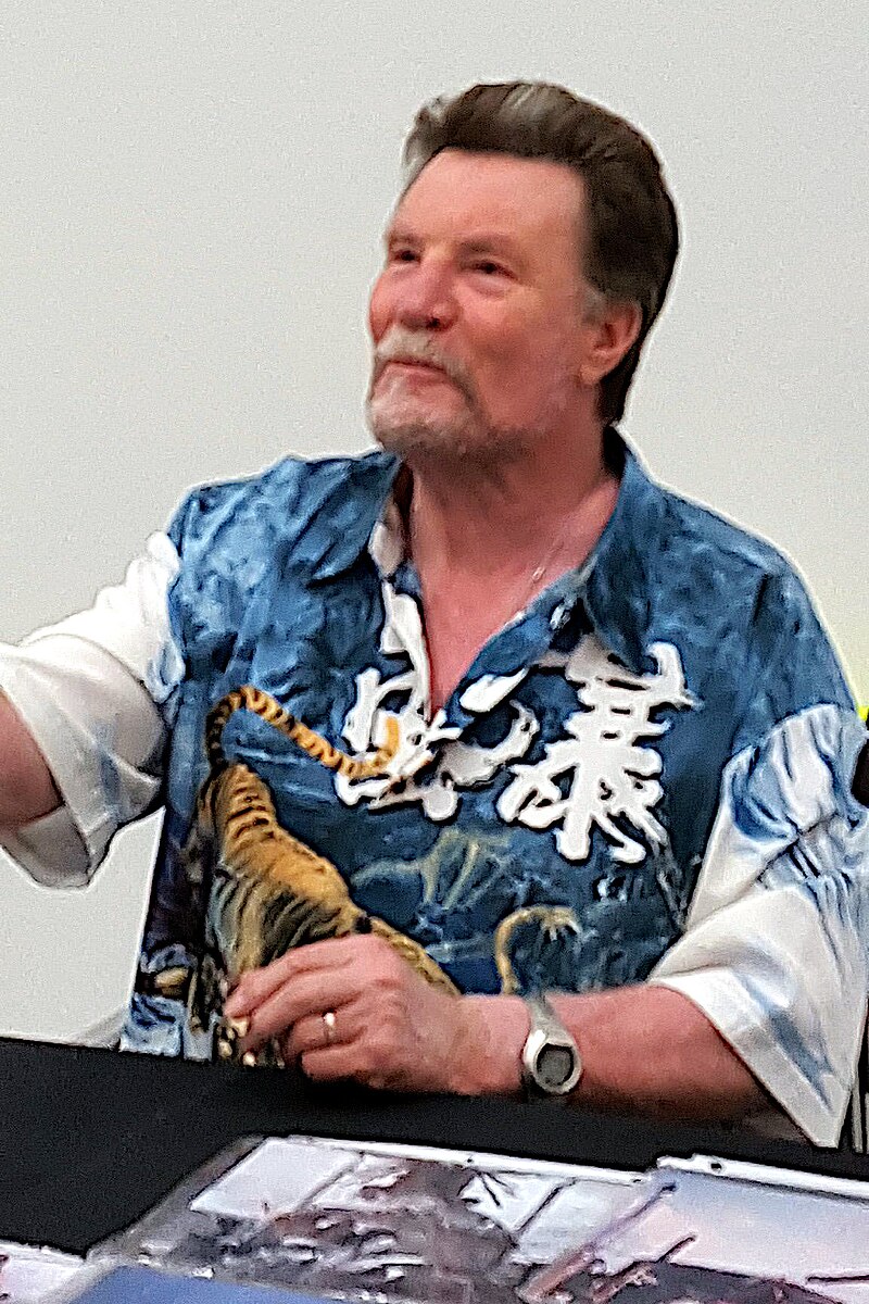 Vernon Wells (actor) - Wikipedia