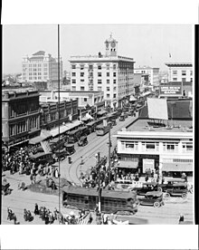 The building on Armistice Day, 1920 View of Long Beach on Armistice Day, 1920.jpg