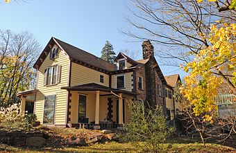 WESTERVELT-CAMERON HOUSE, RIDGEWOOD, BERGEN COUNTY.jpg