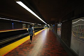 Immagine illustrativa dell'articolo Viau (metropolitana di Montreal)