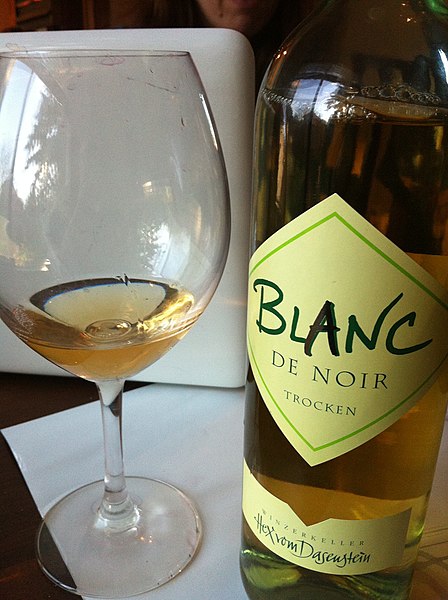 File:White Pinot noir from Baden.jpg