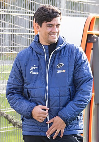 <span class="mw-page-title-main">William Oliveira (footballer, born 1982)</span> Brazilian football coach and former player