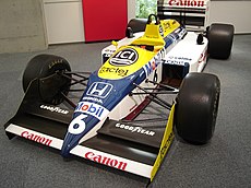 Williams FW11B Honda.jpg