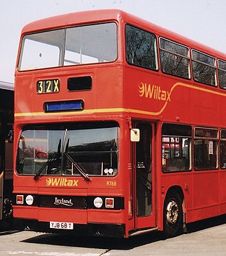 A Park Royal bodied Leyland Titan (B15). Wiltax RT68.JPG