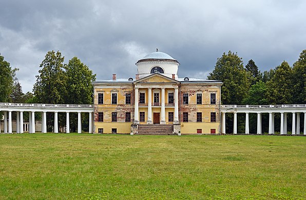 78. Главный дом усадьбы «Знаменское-Раек», Торжокский район Автор — Ludvig14