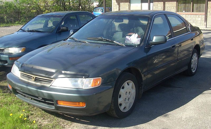 File:'96-'97 Honda Accord.JPG