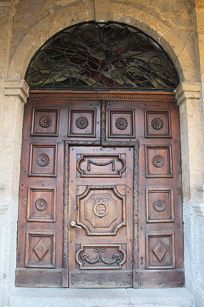 File:Église Saint-Jean-Baptiste de Megève-Porte (26.XII.14).JPG