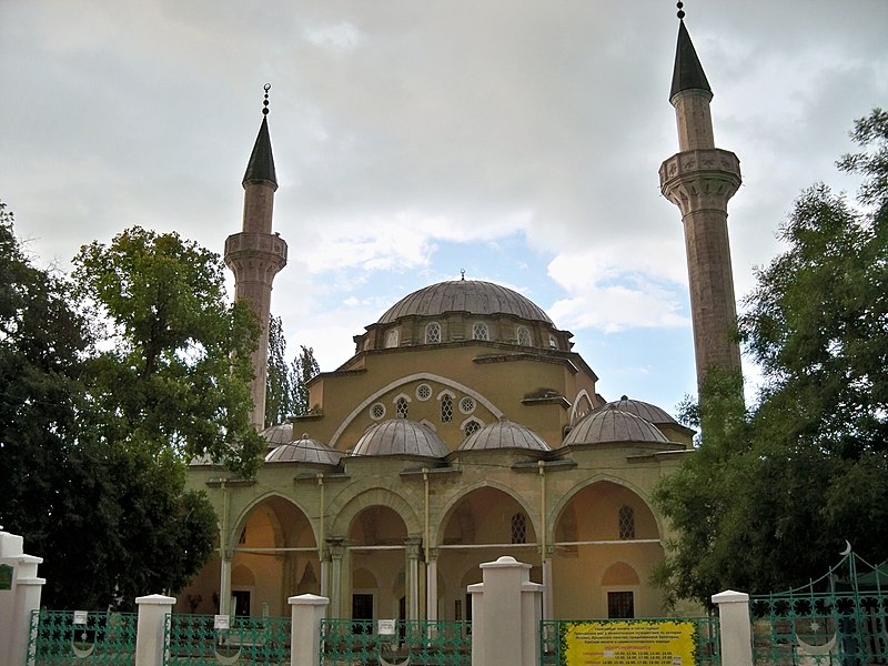 File:Євпаторія.Мечеть Джума-Джамі.Фасад.JPG
