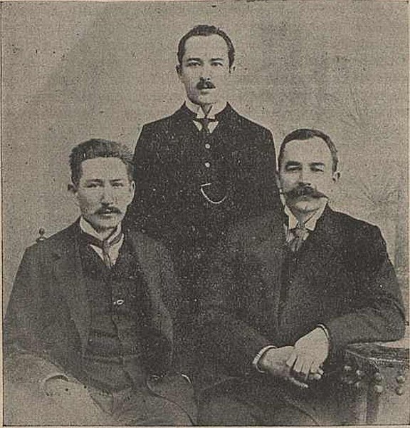 The Luckievič brothers and Aliaksandar Ulasaŭ at the time of publishing Naša Niva