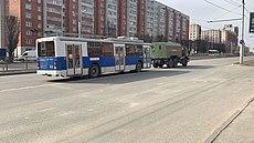 Эвакуация троллейбуса в депо по пр. 9-ой пятилетки.jpg